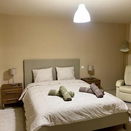 Luxury Stone Basement Трикала