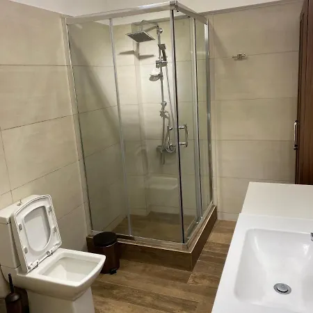 Luxury Stone Basement * Tríkala