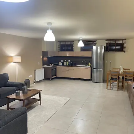 Luxury Stone Basement Tríkala